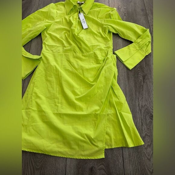 BCBG New York Women's Long Sleeve Surplice Neck Faux Wrap Mini Shirt Dress - Picture 2 of 8